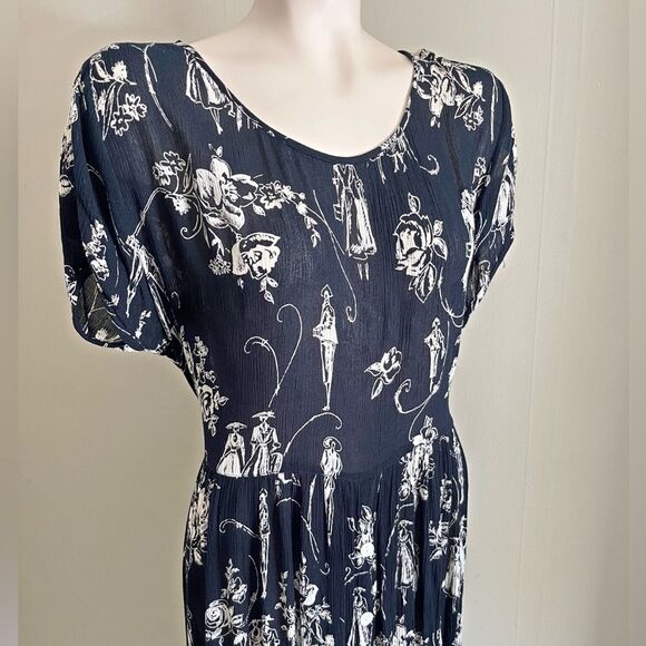 BILA vintage 90s Victorian inspired printed crinkle black button midi maxi dress - Picture 7 of 11